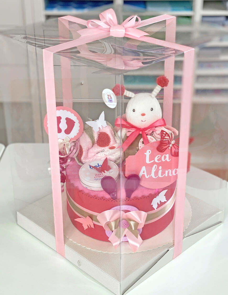 Tarta de pañales para niñas 1.208